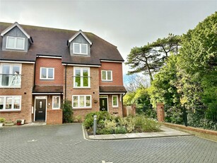 4 bedroom end of terrace house for sale in Yew Tree Court, Mill Gap Road, Eastbourne, BN21