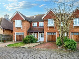 4 bedroom house for sale in Bowling Green, Compton, Guildford, Surrey, GU3