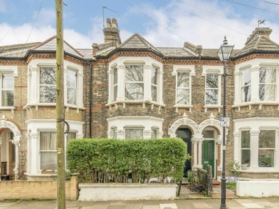 4 bedroom house for sale in Holmewood Gardens, Brixton, SW2