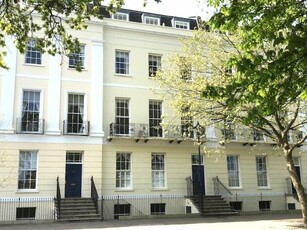 4 bedroom penthouse for sale in The Broad Walk, Imperial Square, Cheltenham, Gloucestershire, GL50