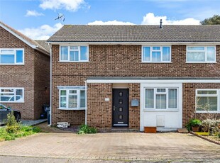 4 bedroom semi-detached house for sale in Borda Close, Chelmsford, Essex, CM1
