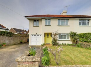 4 bedroom semi-detached house for sale in Charmandean Road, Broadwater, Worthing, BN14