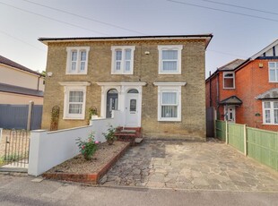 4 bedroom semi-detached house for sale in Florence Road, Woolston, SO19