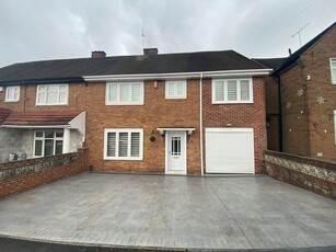 4 bedroom semi-detached house for sale in Foremark Avenue, Derby, DE23