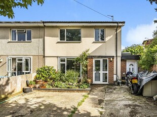 4 bedroom semi-detached house for sale in Headington, Oxford, OX3