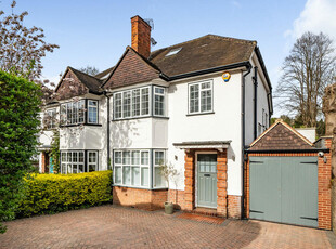 4 bedroom semi-detached house for sale in Lower Camden, Chislehurst, BR7