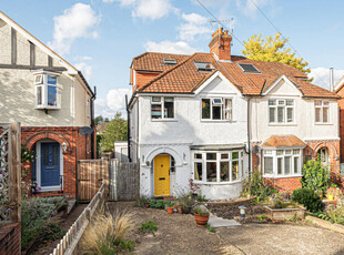 4 bedroom semi-detached house for sale in Oakley Road, Caversham, Reading, Berkshire, RG4