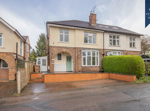 4 bedroom semi-detached house for sale in Parkfields Drive, Derby, DE22
