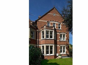 4 bedroom semi-detached house for sale in Polstead Road, Oxford, OX2