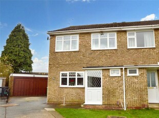 4 bedroom semi-detached house for sale in Priestley Walk, Pudsey, West Yorkshire, LS28