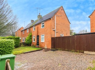4 bedroom semi-detached house for sale in St. Mary Street, Winchester, SO22
