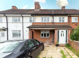 4 bedroom terraced house for sale in Alexander Road, London Colney, St. Albans, Hertfordshire, AL2
