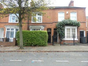4 bedroom terraced house for sale in Barclay Street, Westcotes, Leicester, LE3
