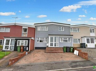 4 bedroom terraced house for sale in Coates Road, Exeter, EX2