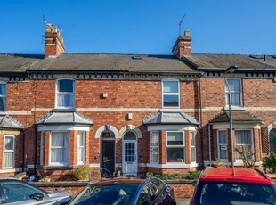 4 bedroom terraced house for sale in Grove View, York, YO30