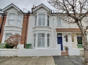 4 bedroom terraced house for sale in Lindley Avenue, Southsea, PO4