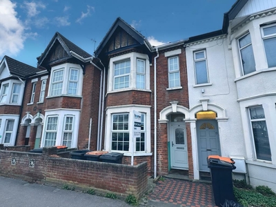 4 bedroom terraced house for sale in London Road, Bedford, MK42 0PB, MK42
