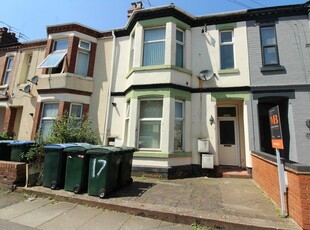 4 bedroom terraced house for sale in Meriden Street, Coundon, CV1