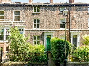 4 bedroom terraced house for sale in St. Pauls Square, York. YO24 4BD, YO24