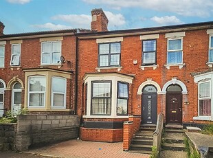 4 bedroom terraced house for sale in St. Thomas Road, Derby, DE23