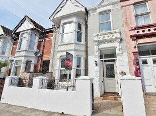 4 bedroom terraced house for sale in Wadham Road, North End, PO2