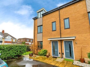 4 bedroom town house for sale in Mercator Close, Southampton, SO16