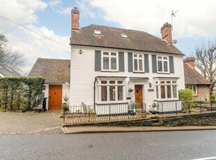 5 bedroom detached house for sale in Bates Hill, Ightham, Sevenoaks, Kent, TN15