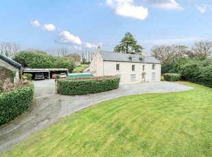 5 bedroom detached house for sale in Bickleigh, Plymouth, PL6