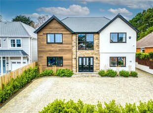 5 bedroom detached house for sale in Furze Hill Drive, Poole, BH14