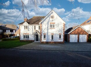 5 bedroom detached house for sale in Hornbeam Gardens, West End, Hampshire, SO30