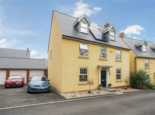 5 bedroom detached house for sale in Leworthy Drive, Exeter, Devon, EX1