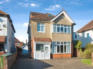 5 bedroom detached house for sale in Lumsden Avenue, Southampton, SO15