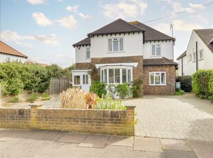 5 bedroom detached house for sale in Offington Gardens, Offington, Worthing, BN14