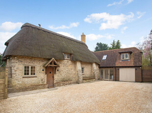 5 bedroom detached house for sale in Road through Elsfield, Oxford, OX3