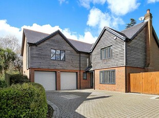 5 bedroom detached house for sale in Rownhams Lane, Rownhams, Southampton, Hampshire, SO16