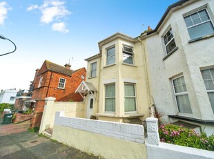 5 bedroom end of terrace house for sale in Halton Road, Eastbourne, East Sussex, BN22