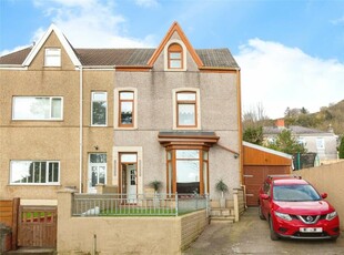 5 bedroom end of terrace house for sale in Vicarage Terrace, St. Thomas, Swansea, SA1