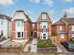 5 bedroom semi-detached house for sale in Dorking Road, Tunbridge Wells, TN1