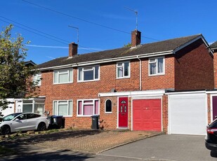 5 bedroom semi-detached house for sale in Landcross Drive, Abington Vale, Northampton NN3