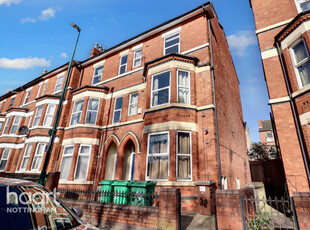 5 bedroom semi-detached house for sale in Noel Street, Nottingham, NG7