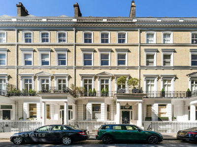 6 bedroom terraced house for sale in Cranley Gardens, London, SW7