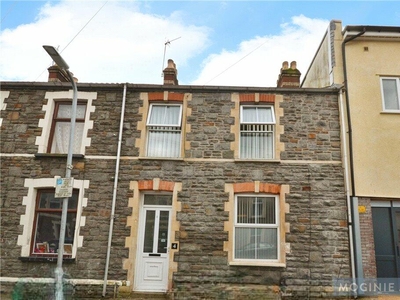 5 bedroom terraced house for sale in Emerald Street, Splott, Cardiff, CF24