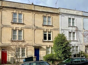 5 bedroom terraced house for sale in Roslyn Road | Redland, BS6