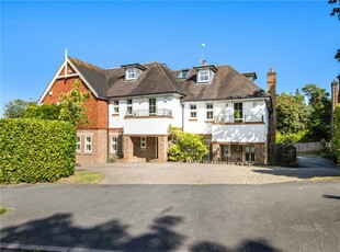 5 bedroom terraced house for sale in St. Botolphs Road, Sevenoaks, Kent, TN13