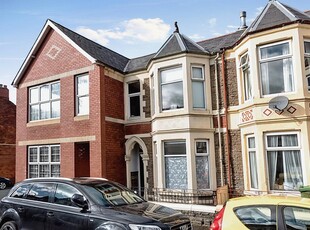 5 bedroom terraced house for sale in Tewkesbury Street, Cathays, Cardiff, CF24