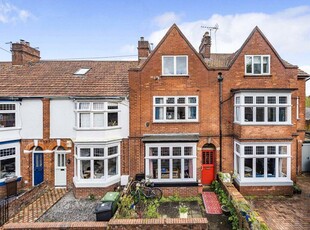 5 bedroom terraced house for sale in Waverley Avenue, Exeter, EX4