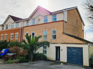 5 bedroom town house for sale in Farlington, Hampshire, PO6