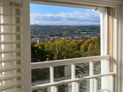 5 bedroom town house for sale in Lansdown, Bath, BA1