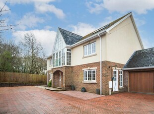 6 bedroom detached house for sale in Druidstone Road, Old St Mellons, CF3