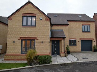 6 bedroom detached house for sale in Sorchestun Lane, Chellaston, Derby, DE73